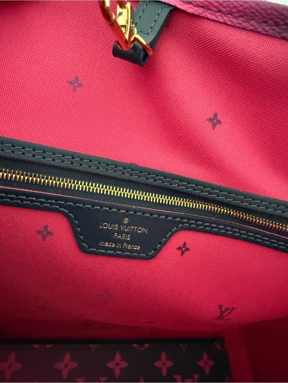 Louis Vuitton Pink and Black Monogram Gradient Tote - Picture 12 of 14